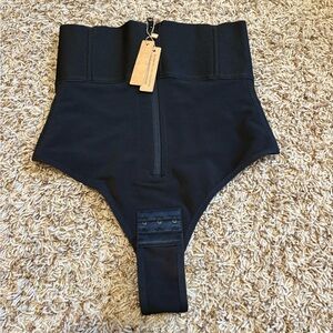 Shapellx AirSlim High-Rise Body Sculpting Thong Size Small NWT!!